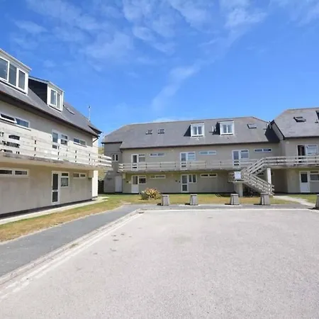 Direct Access! Floor Apartment